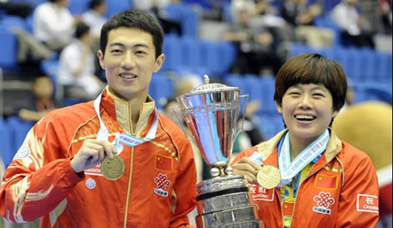 Mundial-2009-Li_Ping-e-Cao_Zhen-campeoes