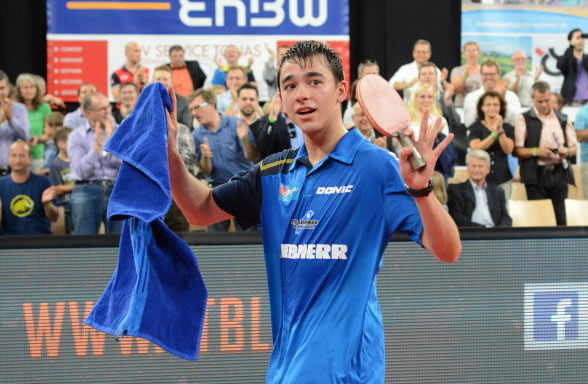 Hugo Calderano - Ochsenhausen - vence Timo Boll